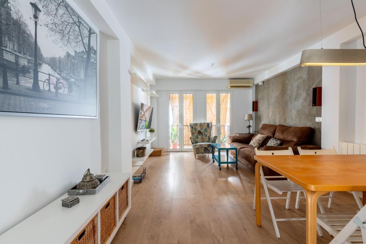 Bustos Tavera Olehousing Apartment