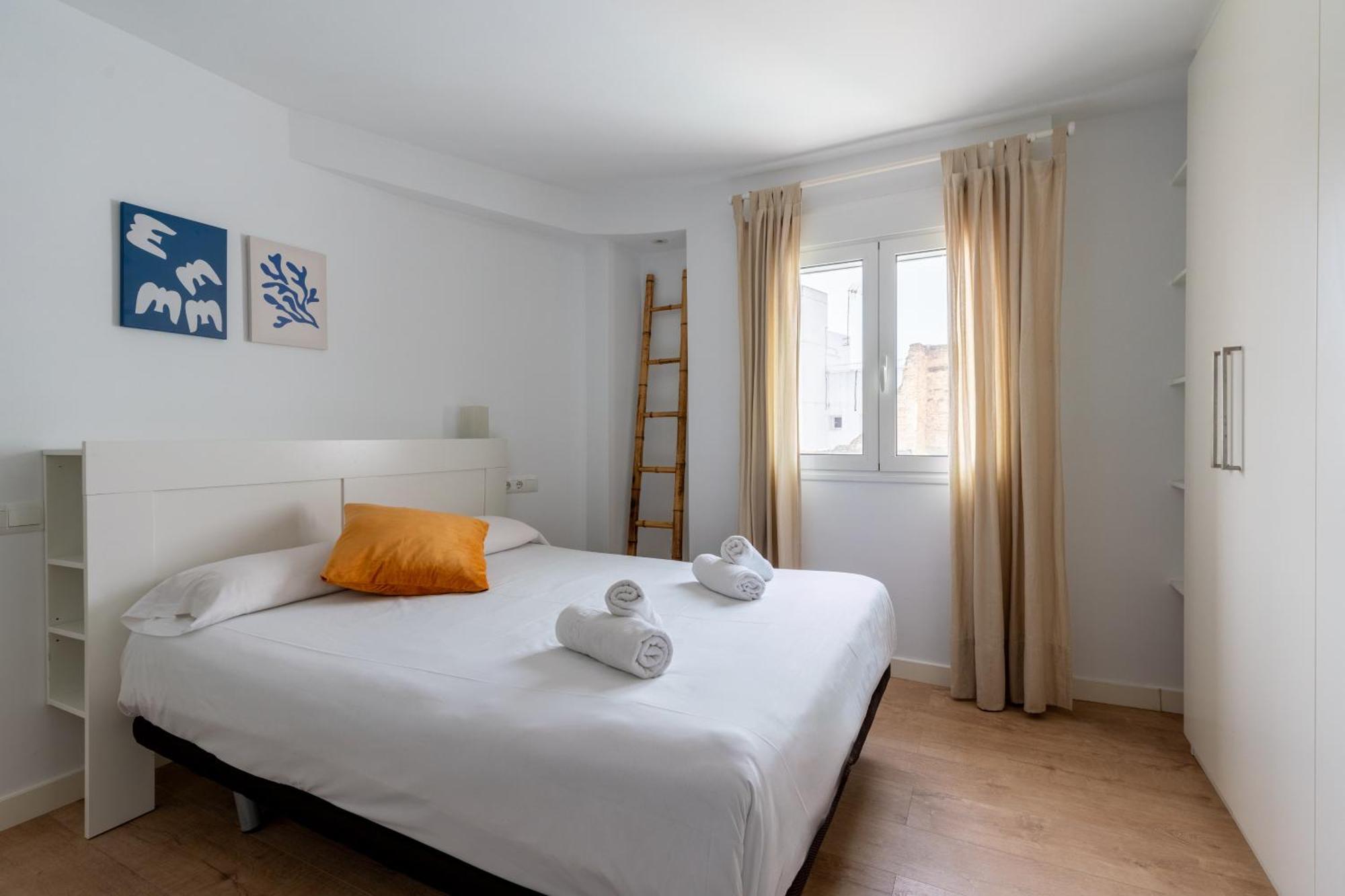 Bustos Tavera Olehousing Appartement *